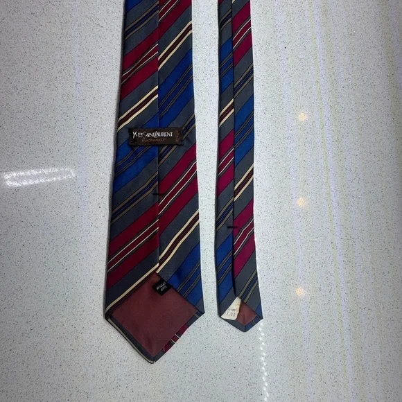 Vintage Yves Saint Laurent Red and Blue Striped Tie NWT - Picture 4 of 10